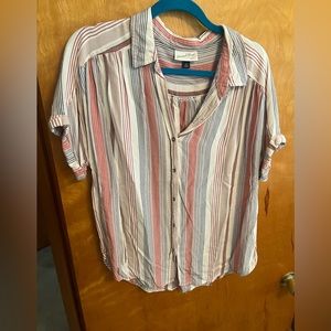 Casual Buttoned Top
